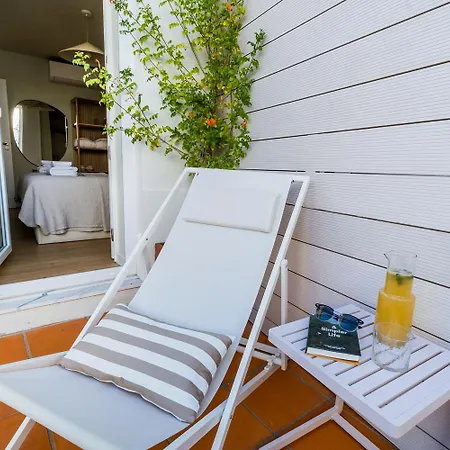 Entire With Private Pool Near And Lisbon