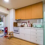 Dom wakacyjny Entire With Private Pool Near And Lisbon Parede