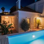 Entire With Private Pool Near And Lisbon * Parede