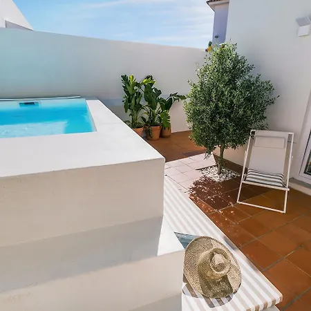 Casa vacanze Charming Two Bedroom House With Private Pool Near The Cascais And Lisbon