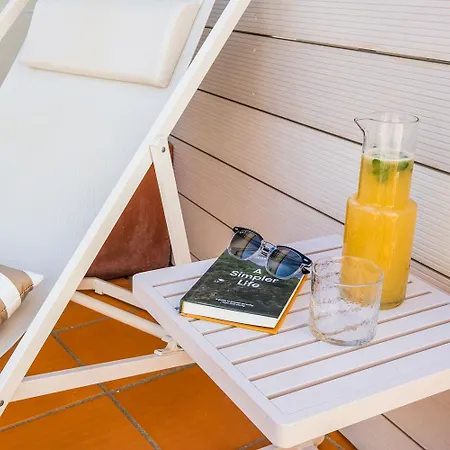 Charming Two Bedroom House With Private Pool Near The Cascais And Lisbon Casa vacanze Parede